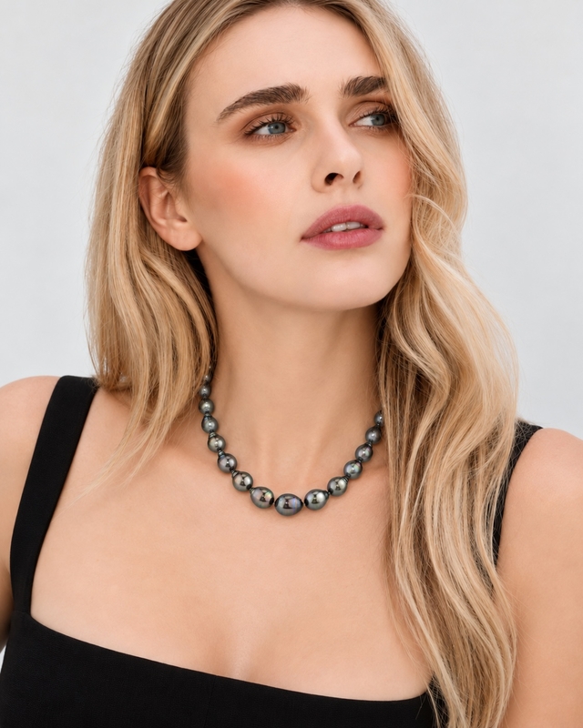 10-11mm Tahitian South Sea Pearl Drop - Shape Necklace - Model Image