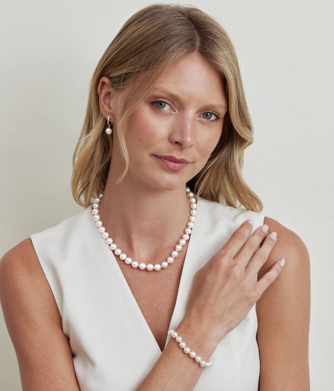 9.0-9.5mm Hanadama Akoya White Pearl Necklace - Secondary Image