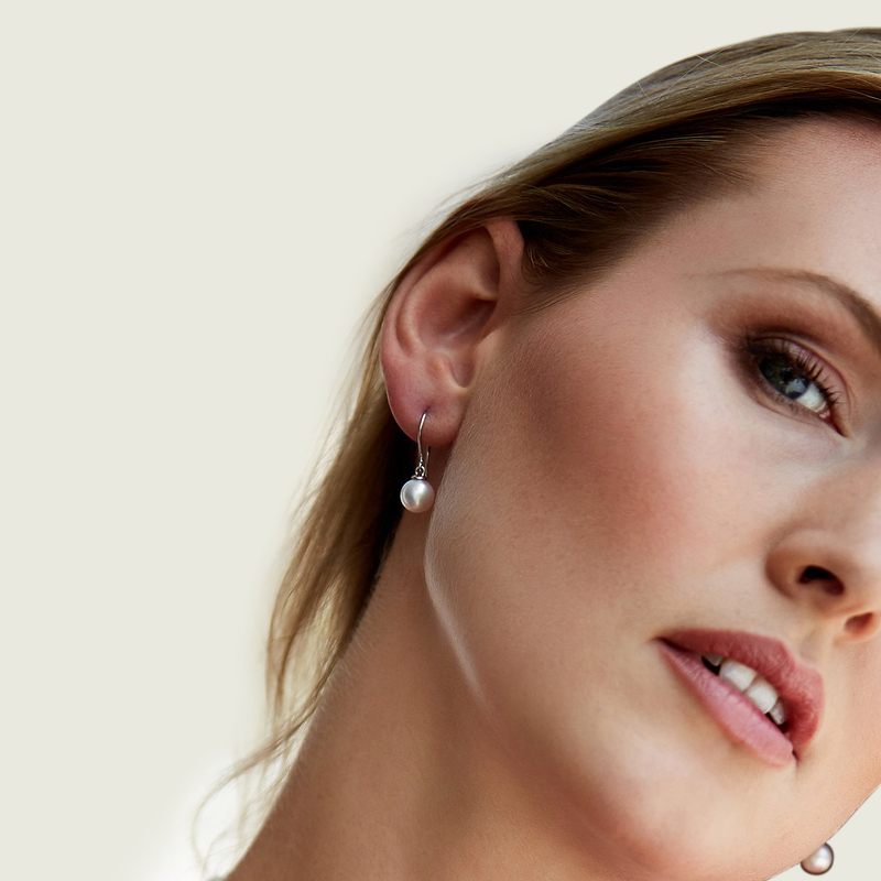 Model is wearing Linda earrings with 9-10mm AAAA quality pearls