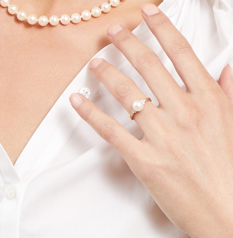 Freshwater Pearl & Diamond Grace Ring - Model Image