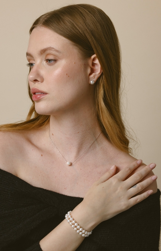 Freshwater Pearl Cora Earrings - Secondary Image