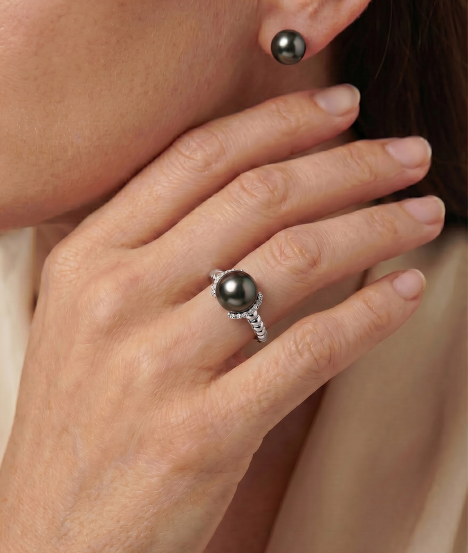 Tahitian South Sea Pearl & Diamond Jackie Ring - Model Image