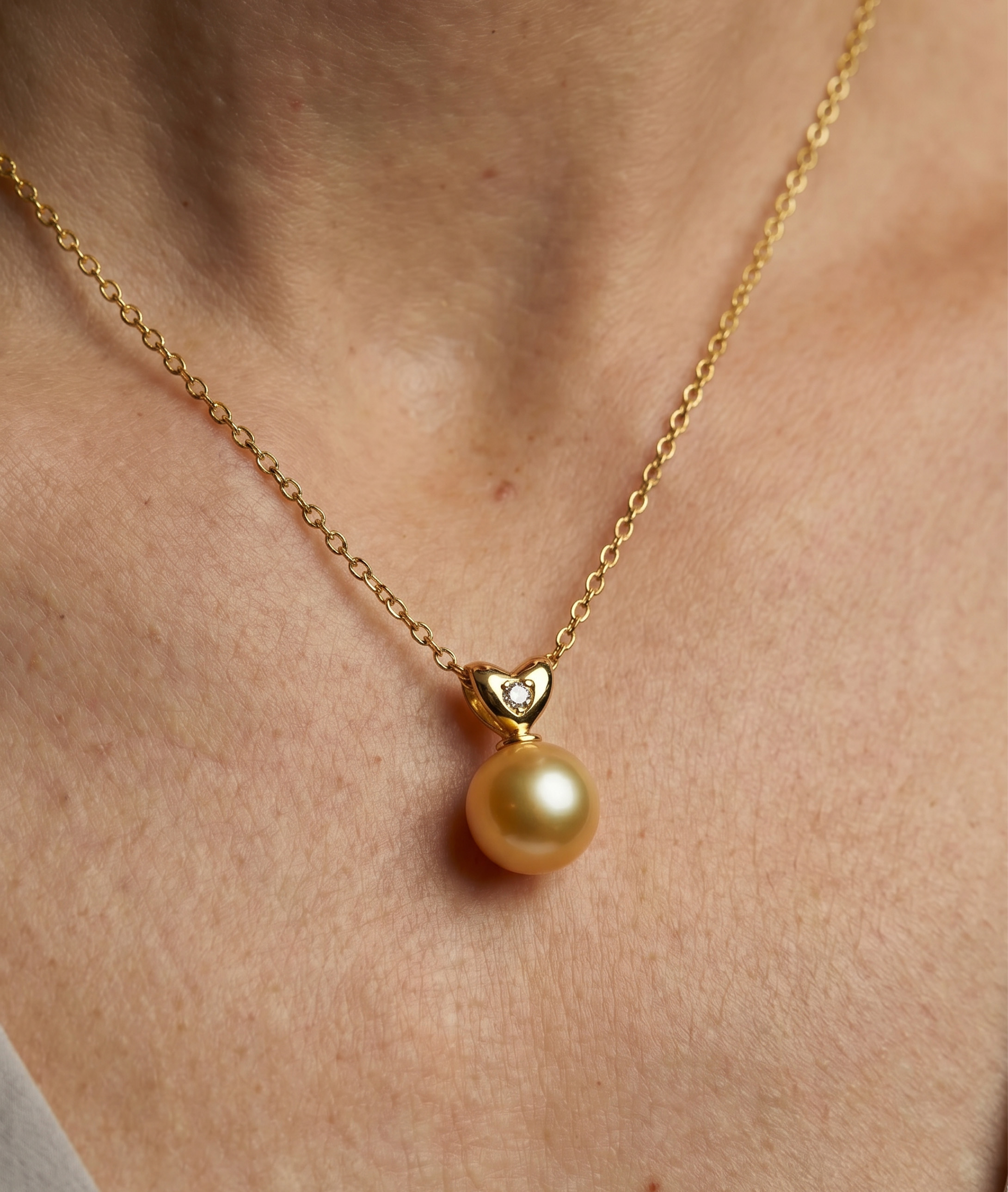 Golden Pearl & Diamond Lev Pendant - Secondary Image