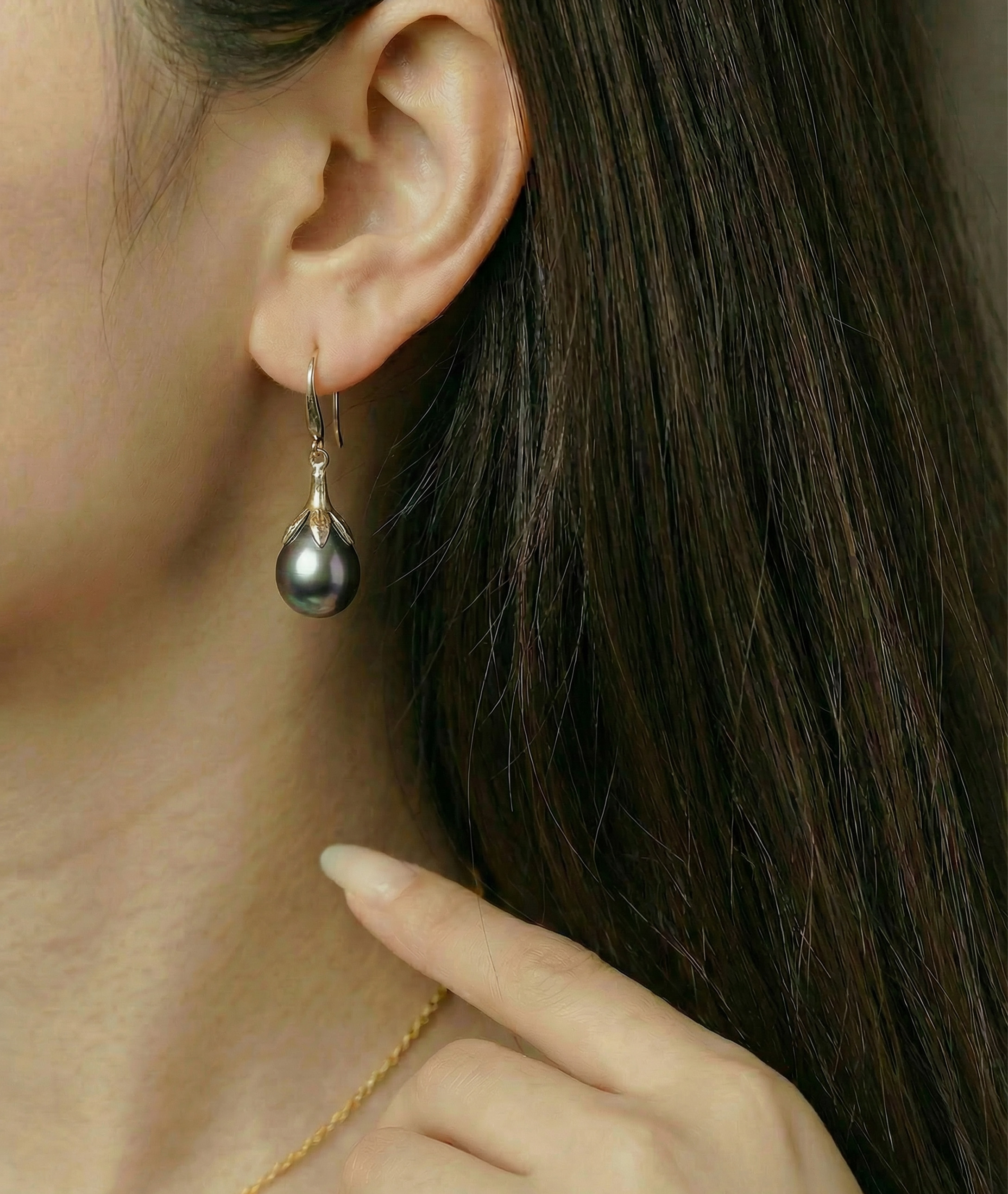 10-11mm Tahitian South Sea Pearl Rose Gold Plated Olive Drop Pendant and Earrings Set - Secondary Image