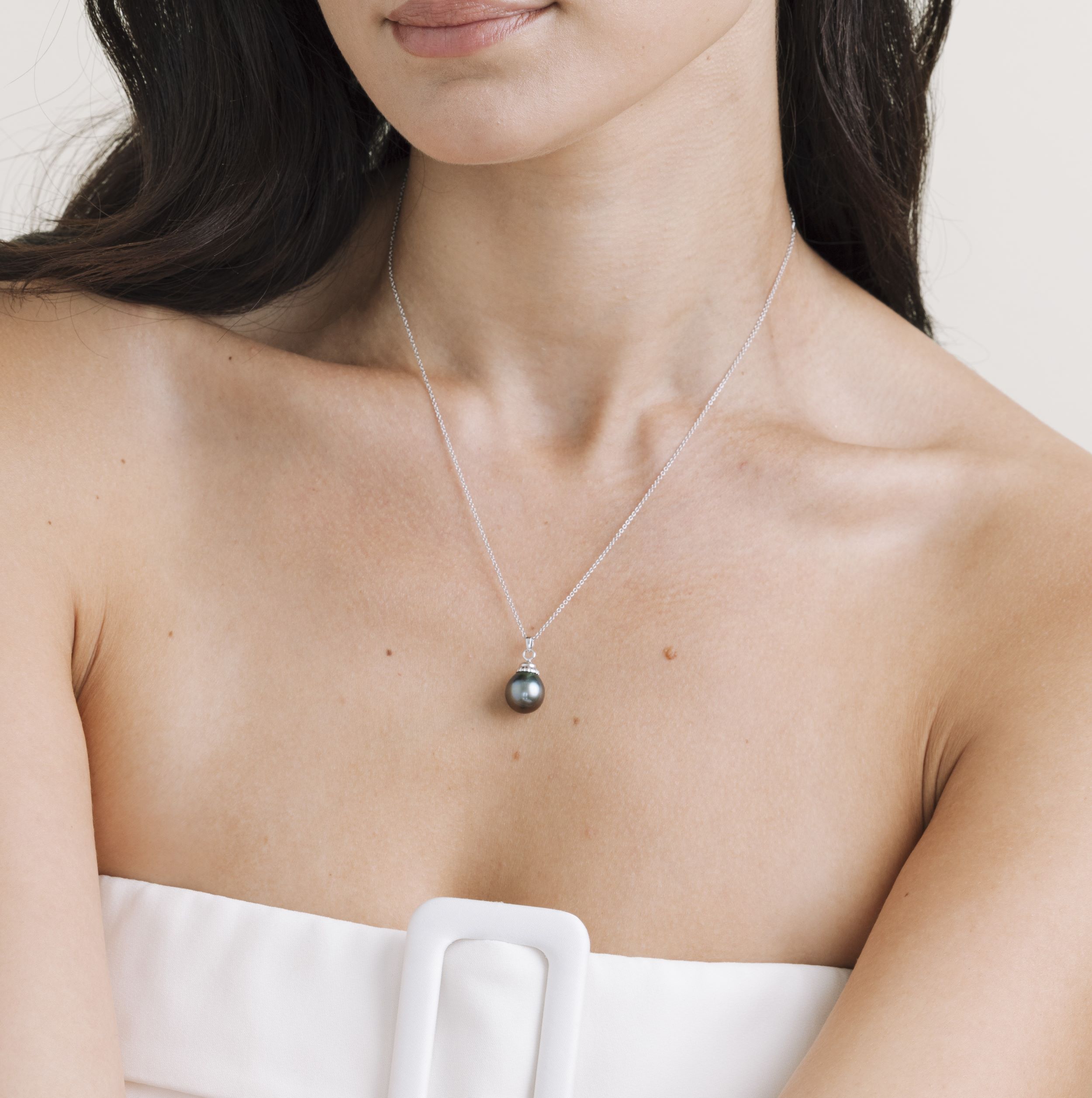14K Gold Tahitian South Sea Pearl Devon Pendant